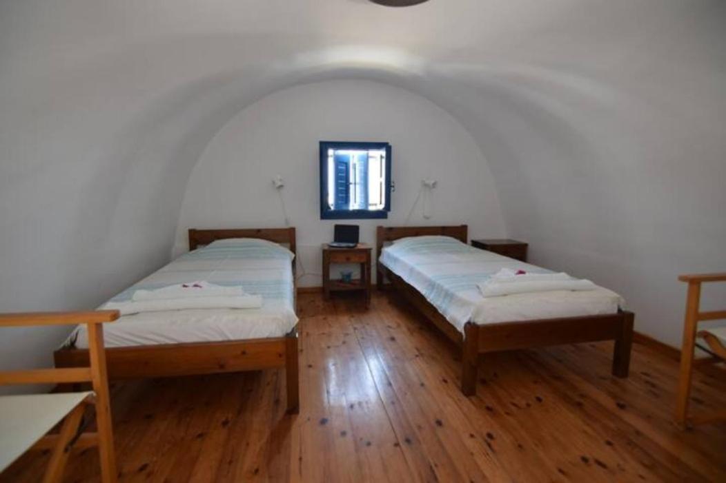 Thalassitis Coastal Apartments 페리볼로스 외부 사진