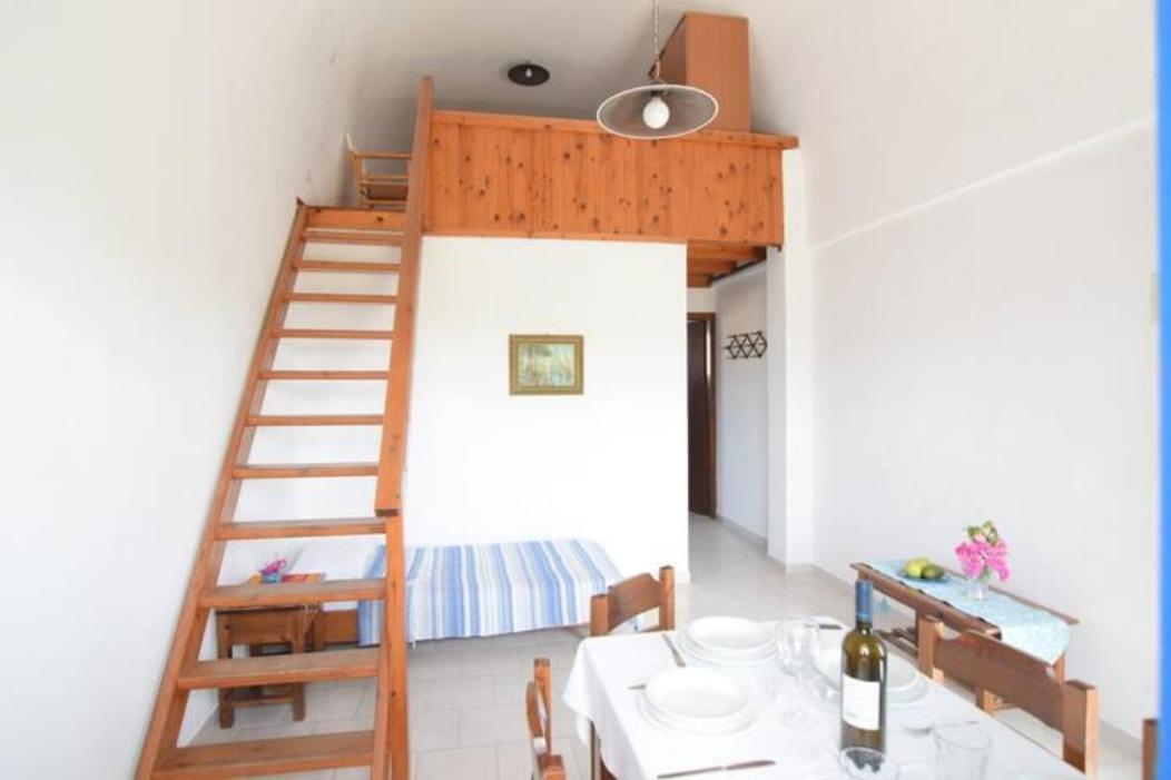 Thalassitis Coastal Apartments 페리볼로스 외부 사진