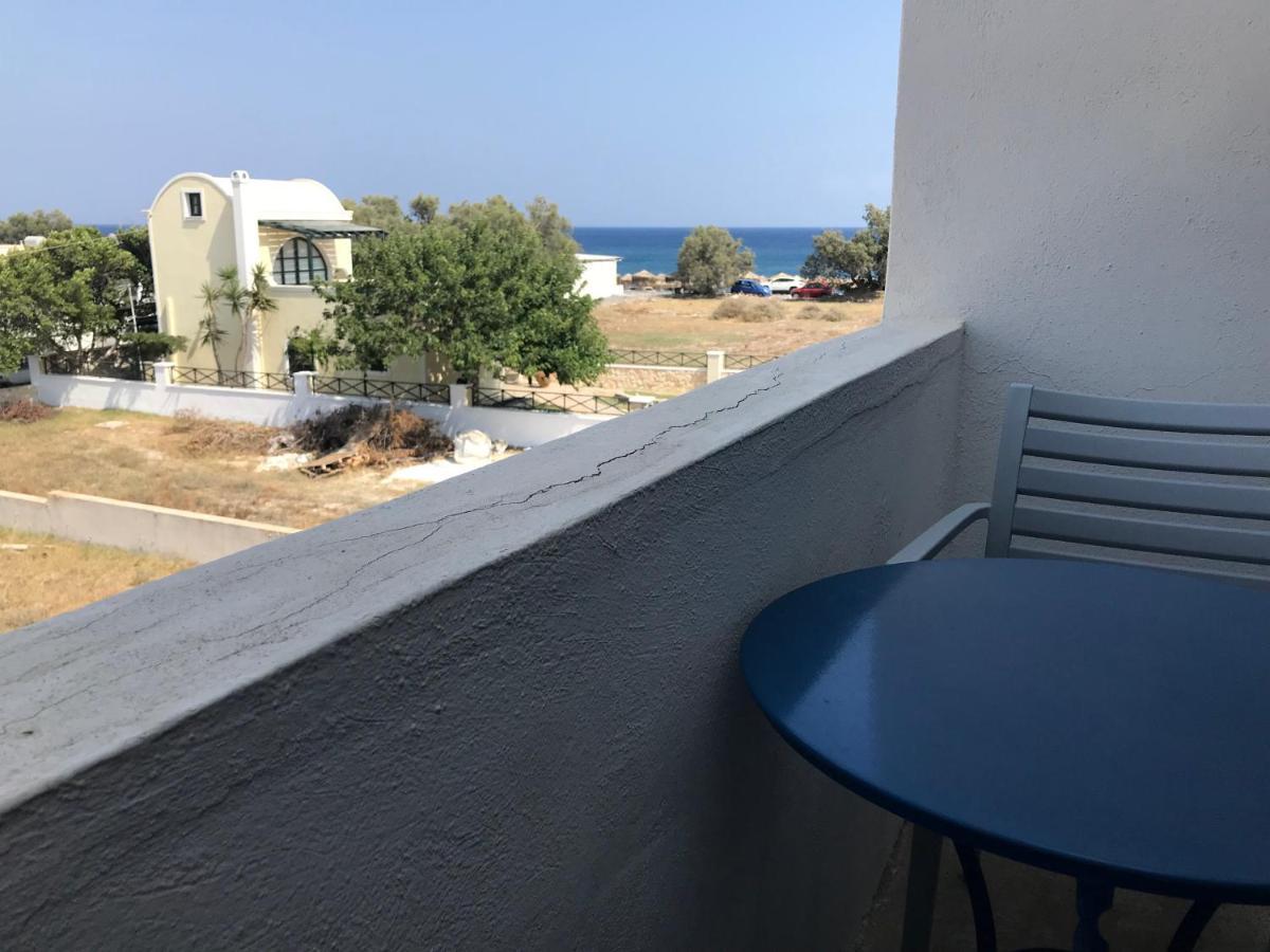 Thalassitis Coastal Apartments 페리볼로스 외부 사진