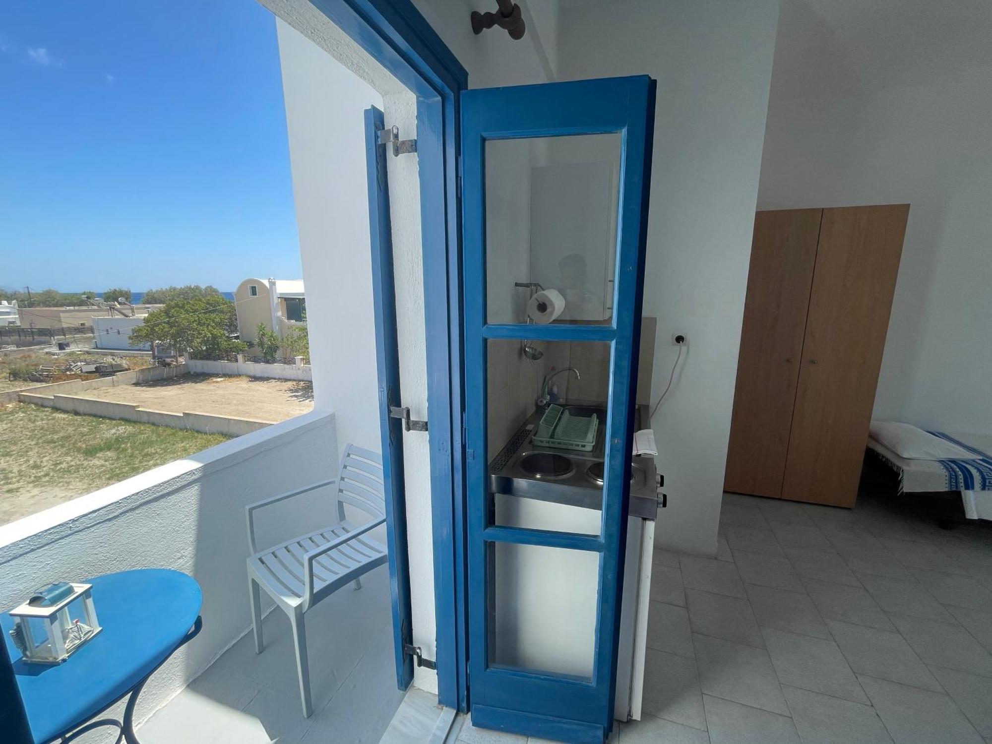 Thalassitis Coastal Apartments 페리볼로스 외부 사진