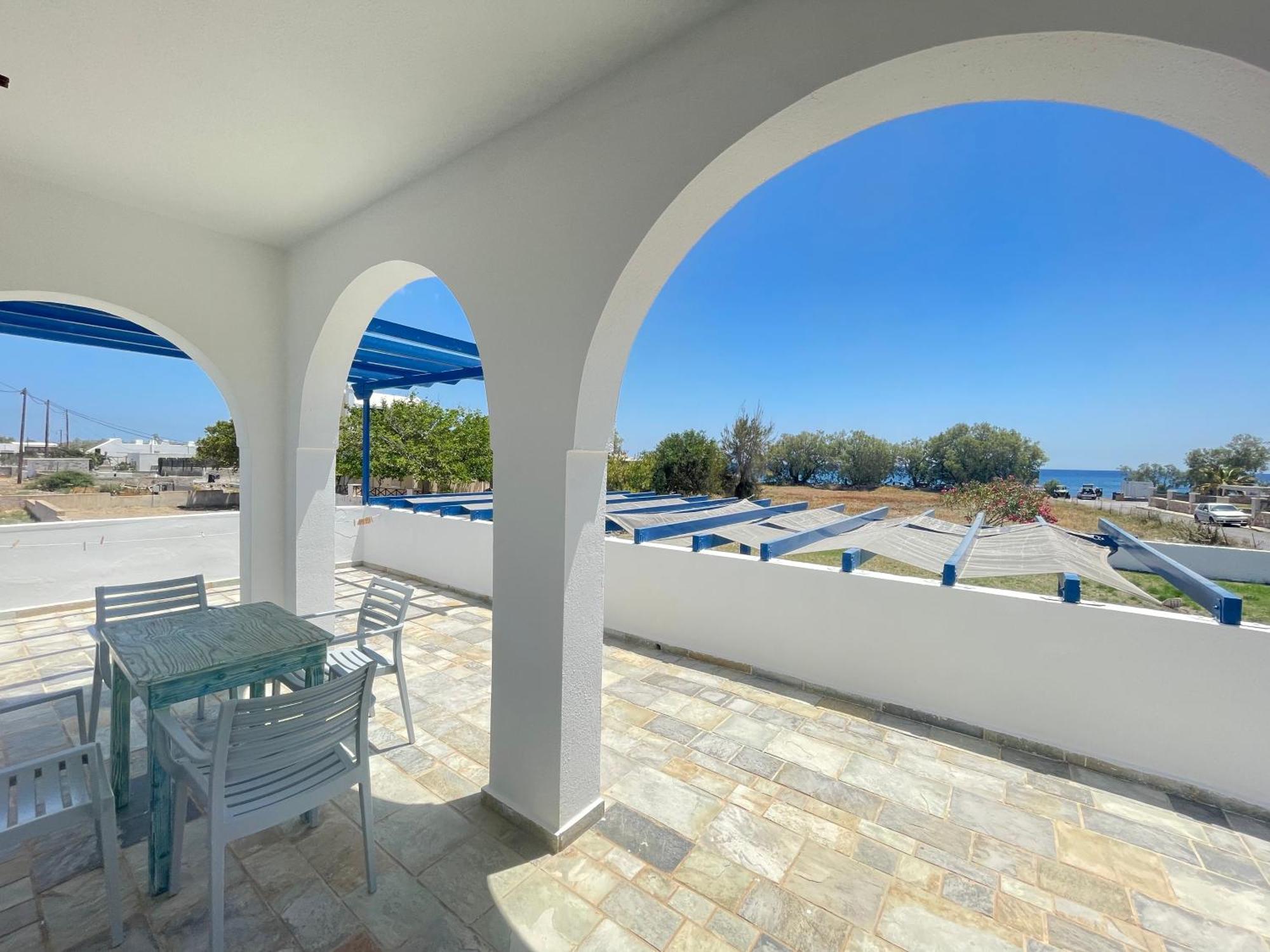 Thalassitis Coastal Apartments 페리볼로스 외부 사진