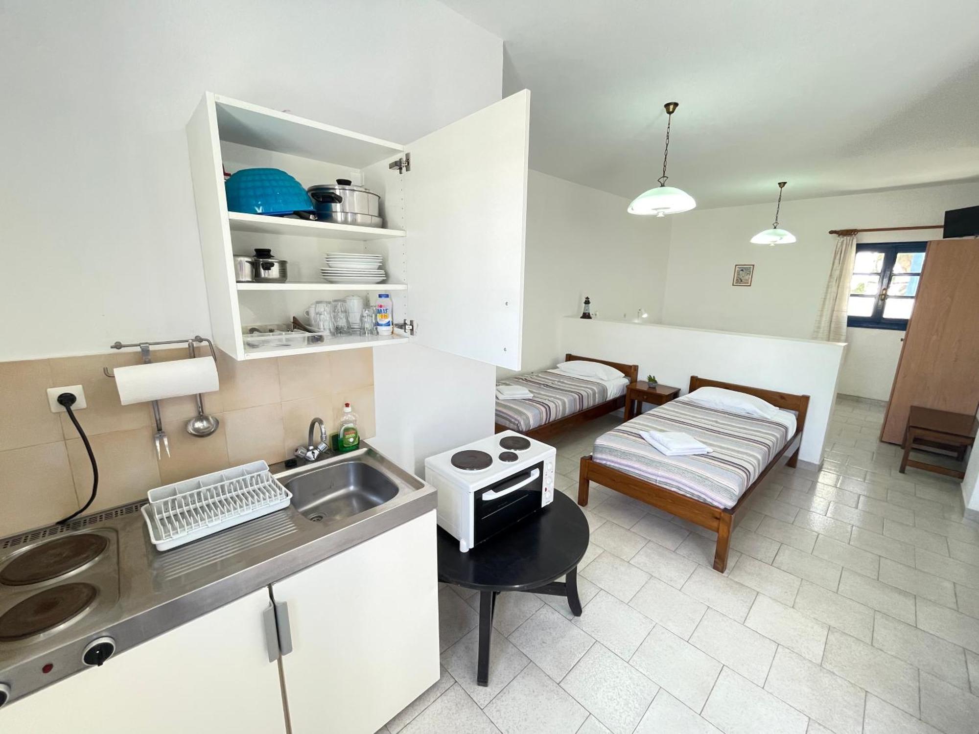 Thalassitis Coastal Apartments 페리볼로스 외부 사진
